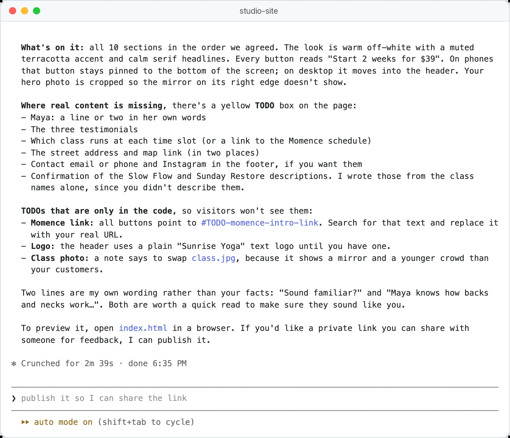 El agente Claude Code termina una landing page y enumera como TODO los testimonios, la dirección y el horario en lugar de inventarlos